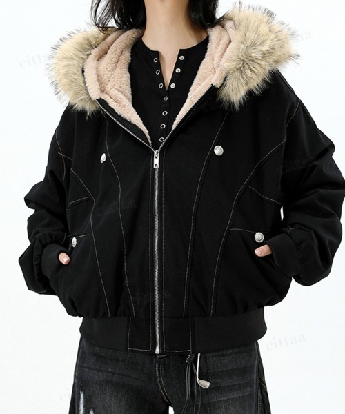 Dalfwin（ダールフィン）の「韓国ファッション　ファー付きフードブルゾン（ブルゾン・レディース・ブラック/グレー・FREE）」の4枚目の写真