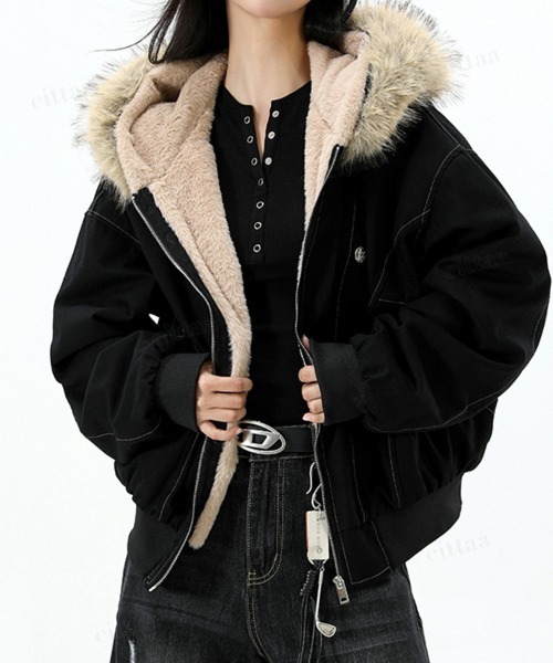 Dalfwin（ダールフィン）の「韓国ファッション　ファー付きフードブルゾン（ブルゾン・レディース・ブラック/グレー・FREE）」の5枚目の写真