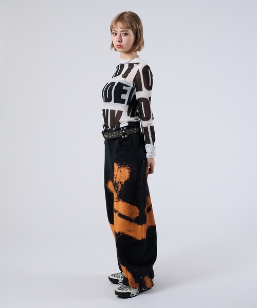 dollslutz(ドルズラッツ)の「【dollslutz】spray design sweat pants / 【ドルズラッツ】スプレーデザインスウェットパンツ(スウェットパンツ・レディース・ブラック/オフホワイト・SMALL/MEDIUM)」の12枚目の写真