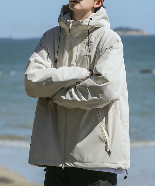 aimoha(アイモハ)の「中綿入りフードジャケット/Padded hooded jacket (AW)(ダウンジャケット/コート・メンズ・カーキ/ブラック/オフホワイト・LARGE/X-LARGE/MEDIUM)」の6枚目の写真