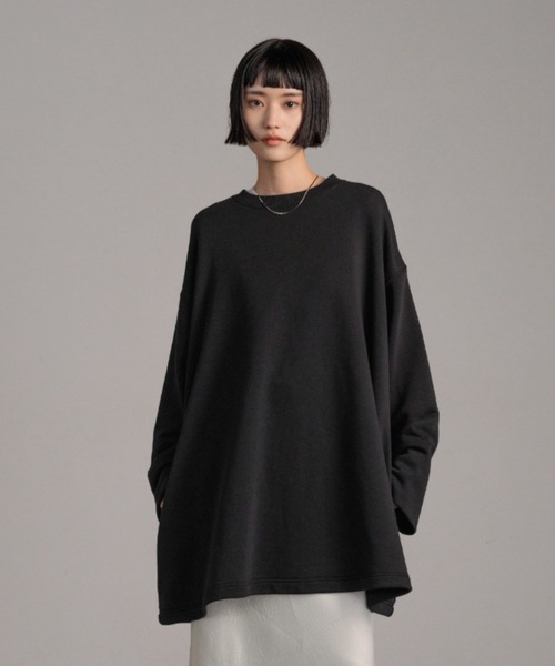 LOWRYS FARM(ローリーズファーム)の「ウラケチュニックプルオーバー 603811(スウェット・レディース・ブラック/ライトグレー/ブラウン・FREE)」の2枚目の写真