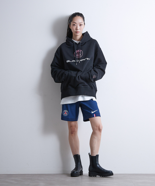 PARIS SAINT-GERMAIN(パリサンジェルマン)の「【BlackpinkxPSG 】BlackpinkxPSG Paris 16 Elevated Hoodie ST856- BLKPSG- BP2(パーカー・メンズ・ブラック・SMALL/MEDIUM/LARGE/X-LARGE/XX-LARGE)」の5枚目の写真