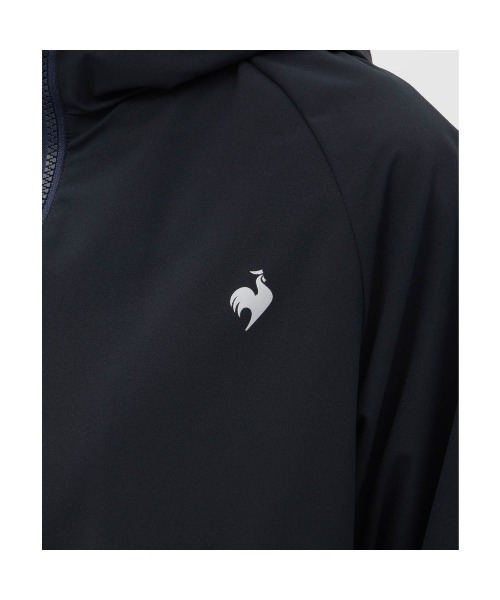le coq sportif（ルコックスポルティフ）の「ルコックスポルティフ  裏起毛ウィンドブレーカージャケット（ナイロンジャケット・レディース・スモークピンク/ダークグリーン/ネイビー・M/L/XL）」の5枚目の写真