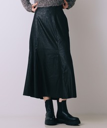 SELFIST（セルフィスト）の「レザーライクサテンマーメイドスカート　秋服　冬服（スカート）」