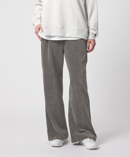 A DAY IN THE LIFE UNITED ARROWS(アデイインザライフユナイテッドアローズ)の「カットコーデュロイ ワイドイージーパンツ <A DAY IN THE LIFE>(その他パンツ・レディース・ブラック/グレー系/オフホワイト/モカ/ピンク・M/S)」の6枚目の写真
