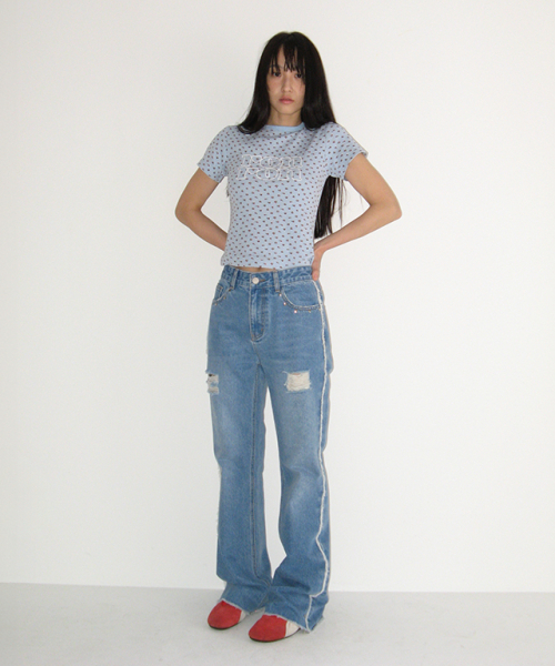 RONRON(ロンロン)の「FLORAL LOGO SLIM CROP T SHIRT SOFT BLUE(Tシャツ/カットソー・レディース・その他・FREE)」の4枚目の写真
