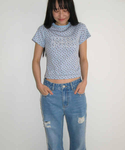 RONRON(ロンロン)の「FLORAL LOGO SLIM CROP T SHIRT SOFT BLUE(Tシャツ/カットソー・レディース・その他・FREE)」の5枚目の写真