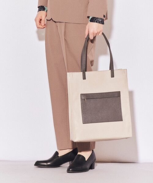 tk.TAKEO KIKUCHI（ティーケータケオキクチ）の「サフィアーノ2WAYトートバッグ（トートバッグ・メンズ・ブラック系6/ブラック/ブラック系3/ブラック系4/ベージュ・00）」の5枚目の写真