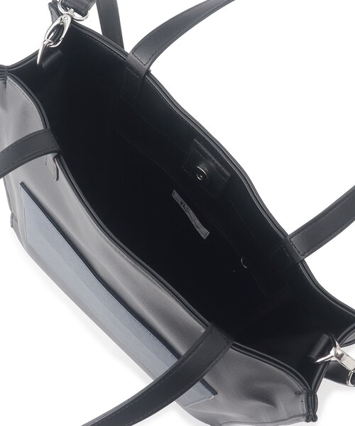 tk.TAKEO KIKUCHI（ティーケータケオキクチ）の「サフィアーノ2WAYトートバッグ（トートバッグ・メンズ・ブラック系6/ブラック/ブラック系3/ブラック系4/ベージュ・00）」の11枚目の写真