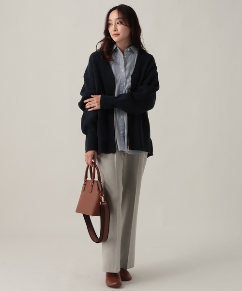 Elura（エルーラ）の「Vネックミドルゲージカーディガン/611691（カーディガン/ボレロ・レディース・ネイビー/チャコールグレー/レッド・FREE）」の15枚目の写真