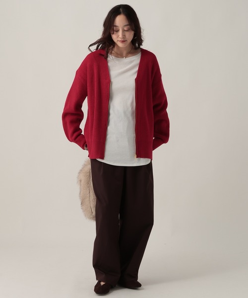 Elura（エルーラ）の「Vネックミドルゲージカーディガン/611691（カーディガン/ボレロ・レディース・ネイビー/チャコールグレー/レッド・FREE）」の12枚目の写真