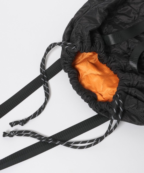 BAYFLOW（ベイフロー）の「ミリタリーキルトトートバッグ（トートバッグ・メンズ・ブラック/カーキ・FREE）」の9枚目の写真