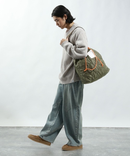 BAYFLOW（ベイフロー）の「ミリタリーキルトトートバッグ（トートバッグ・メンズ・ブラック/カーキ・FREE）」の15枚目の写真