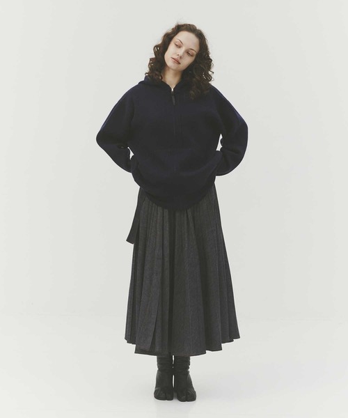 CASHMERE CASHMERE(カシミヤカシミヤ)の「【CASHMERE CASHMERE/カシミヤカシミヤ】CASHMERE REVERSIBLE ZIP UP HOODIE/カシミヤリバーシブルジップアップフーディ/ニット/パーカー(パーカー・レディース・ダークグリーン/ブラック/ダークネイビー/モカ/ダークグレー・40)」の10枚目の写真
