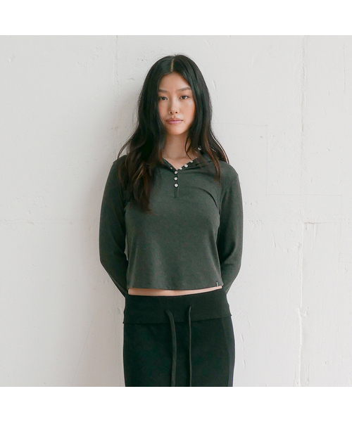 DEARSTALKER（ディアストーカー）の「D. BASIC RIBBED HOOD LONG TEE - 3 COLOR（パーカー・レディース・グレー/ベージュ/チャコール・FREE）」の3枚目の写真