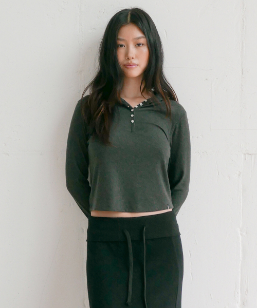 DEARSTALKER（ディアストーカー）の「D. BASIC RIBBED HOOD LONG TEE - 3 COLOR（パーカー・レディース・グレー/ベージュ/チャコール・FREE）」の5枚目の写真