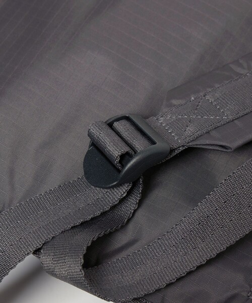 LeSportsac（レスポートサック）の「【別注】＜LeSportsac＞ルート バックパック（ショルダーバッグ・レディース・ブラック/ダークグレー・FREE）」の20枚目の写真