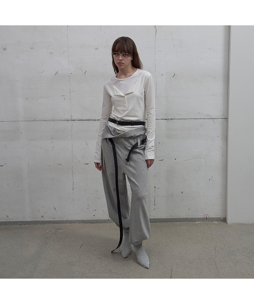 LCDC TM(エルシーディーシーティーエム)の「LAYERED HENLEY NECK JERSEY TOP (WHITE)(Tシャツ/カットソー・レディース・ホワイト・SMALL/MEDIUM)」の6枚目の写真