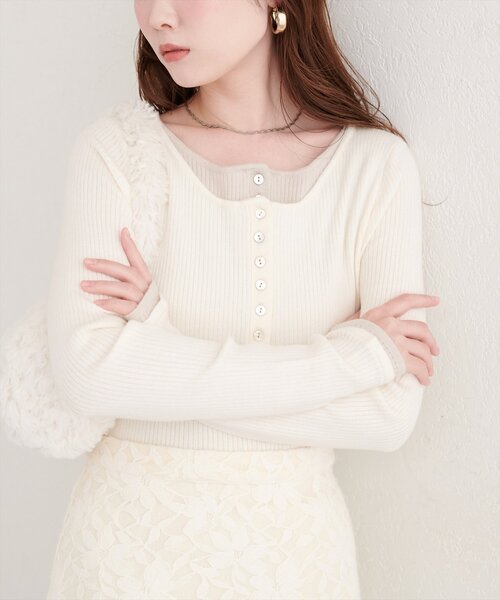 natural couture(ナチュラルクチュール)の「レイヤードニットプルオーバー(ニット/セーター・レディース・オフホワイト/ネイビー/ミント/サックスブルー・FREE)」の1枚目の写真