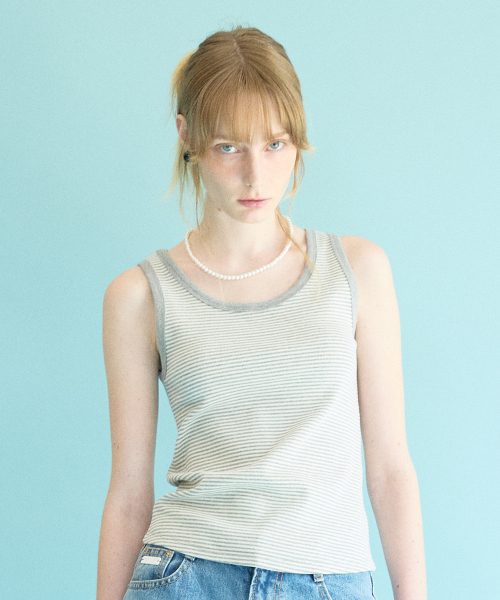 COQUET(コケット)の「U Neck Stripe Sleeveless Melange Gray(Tシャツ/カットソー・レディース・グレー・FREE)」の4枚目の写真