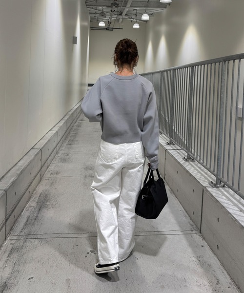 ISOOK(アイスー)の「バイカラーダンボールニットカーディガン(chiica original) / 春ニット 配色ライン ニットトップス グレー ブラック(カーディガン/ボレロ・レディース・グレー/ブラック・FREE)」の22枚目の写真