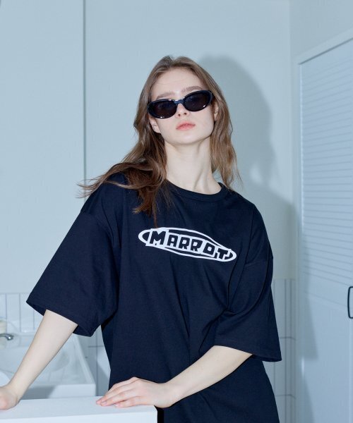 MARROT(マロット)の「アドベンチャーオーバーサイズTシャツ_ブラック(Tシャツ/カットソー・レディース・その他・MEDIUM/LARGE)」の2枚目の写真