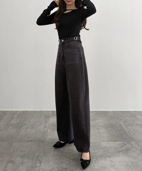 CENEA(セネア)の「サイドベルトバレルレッグデニム(デニムパンツ・レディース・ブラック/ライトブルー・LARGE/MEDIUM/SMALL)」の9枚目の写真