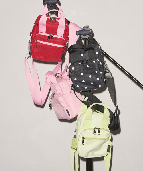 OUTDOOR PRODUCTS（アウトドアプロダクツ）の「OUTDOOR PRODUCTS × Firsthand/アウトドアプロダクツ 別注 ショルダーハンドバッグ（ショルダーバッグ・レディース・グリーン/ドット/レッド/ピンク・ONE SIZE）」の5枚目の写真