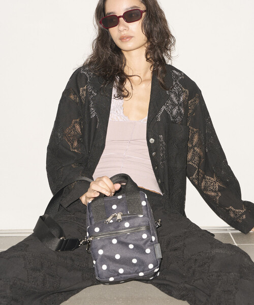 OUTDOOR PRODUCTS（アウトドアプロダクツ）の「OUTDOOR PRODUCTS × Firsthand/アウトドアプロダクツ 別注 ショルダーハンドバッグ（ショルダーバッグ・レディース・グリーン/ドット/レッド/ピンク・ONE SIZE）」の6枚目の写真