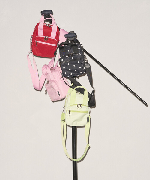 OUTDOOR PRODUCTS（アウトドアプロダクツ）の「OUTDOOR PRODUCTS × Firsthand/アウトドアプロダクツ 別注 ショルダーハンドバッグ（ショルダーバッグ・レディース・グリーン/ドット/レッド/ピンク・ONE SIZE）」の11枚目の写真