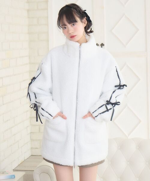 ems excite（エムズエキサイト）の「ラインリボンボアBZ（ブルゾン・レディース・ナチュラル/ブラック/ブラウン・FREE）」の6枚目の写真