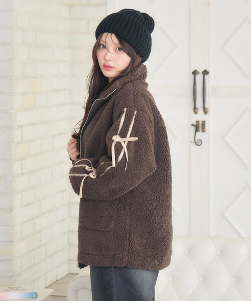 ems excite（エムズエキサイト）の「ラインリボンボアBZ（ブルゾン・レディース・ナチュラル/ブラック/ブラウン・FREE）」の12枚目の写真