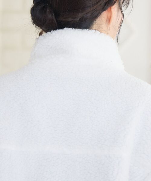 ems excite（エムズエキサイト）の「ラインリボンボアBZ（ブルゾン・レディース・ナチュラル/ブラック/ブラウン・FREE）」の6枚目の写真