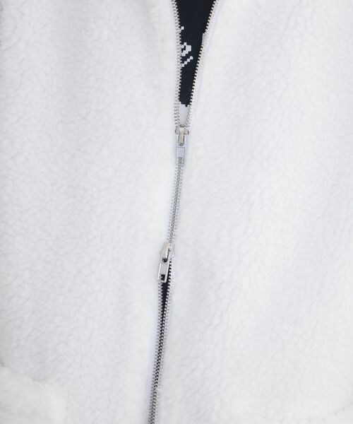 ems excite（エムズエキサイト）の「ラインリボンボアBZ（ブルゾン・レディース・ナチュラル/ブラック/ブラウン・FREE）」の4枚目の写真