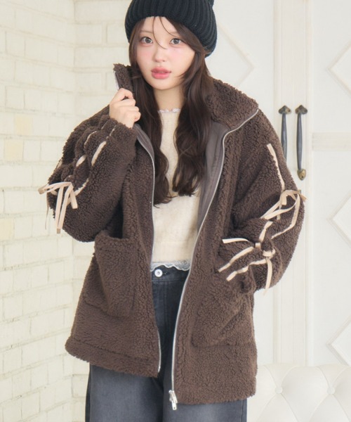 ems excite（エムズエキサイト）の「ラインリボンボアBZ（ブルゾン・レディース・ナチュラル/ブラック/ブラウン・FREE）」の2枚目の写真