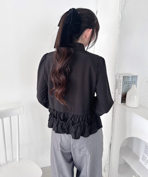 Loueme(ルエム)の「ペプラムフリルシャツブラウス(シャツ/ブラウス・レディース・ライトブルー/ブラック/ホワイト・FREE)」の12枚目の写真