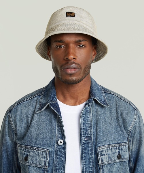 G-STAR（ジースター）の「ORIGINALS BUCKET HAT/ヴィンテージライクウォッシュド加工ブランドロゴデニムバケットハット（キャスケット・メンズ・グレー系その他・LARGE/MEDIUM）」の2枚目の写真