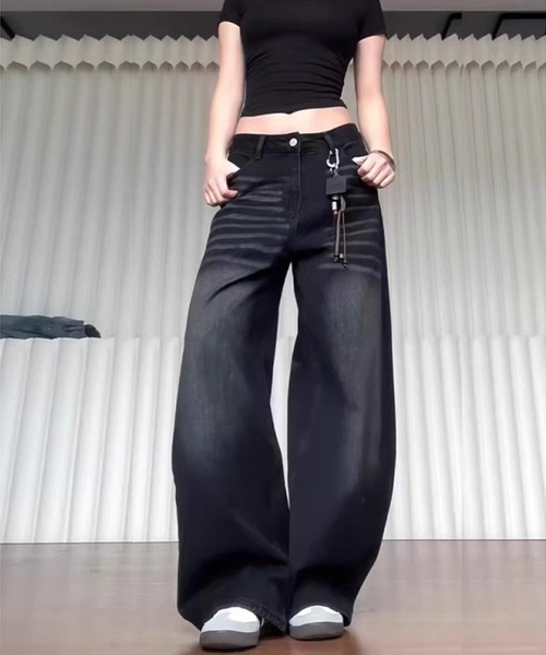 NANEA（ナネア）の「バックロゴプリント＆クロスモチーフ カーブデニムパンツ（デニムパンツ・レディース・ブラック・X-LARGE/LARGE/MEDIUM/SMALL）」の13枚目の写真
