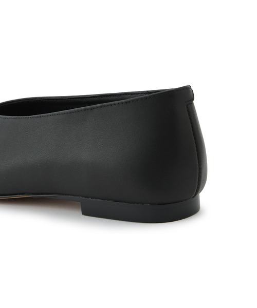 REMME(レメ)の「【REMME/レメ】SHEEP LEATHERフラットシューズ(パンプス・レディース・シルバー/オフホワイト/ブラック・40/38/36)」の11枚目の写真