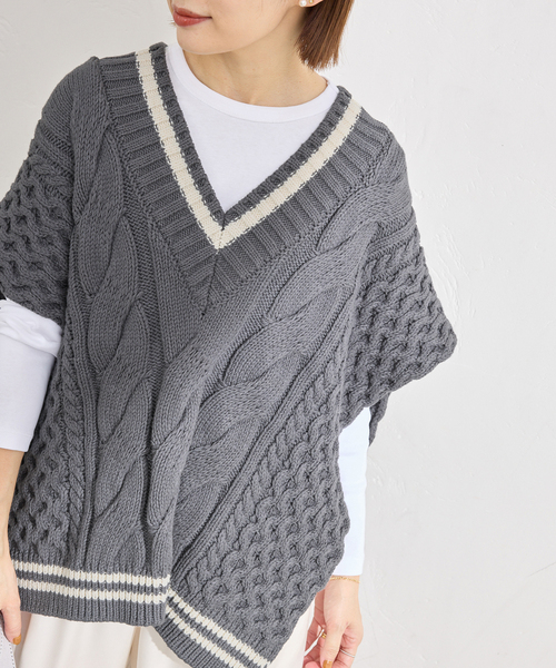 IENA（イエナ）の「チルデンマントプルオーバー（ニット/セーター・レディース・ホワイト/チャコールグレー・FREE）」の7枚目の写真