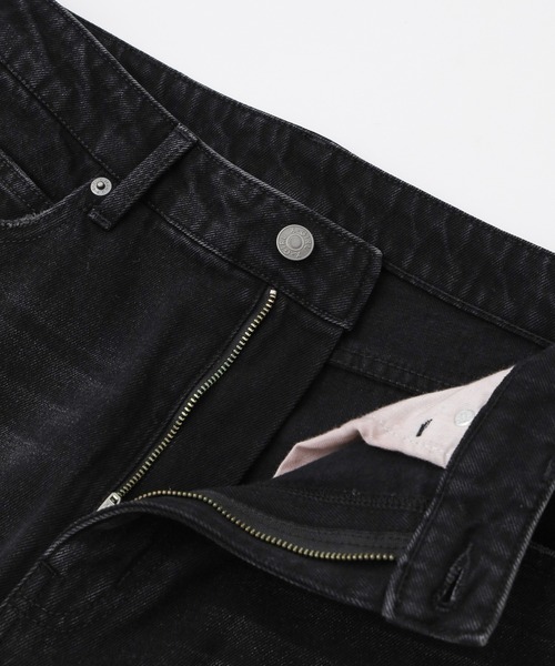 X-girl（エックスガール）の「FACE PATCH LOOSE FIT STRAIGHT PANTS（デニムパンツ・レディース・ブラック/インディゴブルー・S/M/XS）」の6枚目の写真