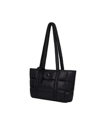 LEATHERY（レザリー）の「ナイロンパディングクロスバッグ[ブラック]（メッセンジャーバッグ）」