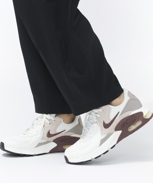 NIKE(ナイキ)の「ナイキ NIKE ナイキ エア マックス エクシー(スニーカー・レディース・ホワイト・25.0cm/24.0cm/23.0cm/24.5cm/23.5cm)」の1枚目の写真