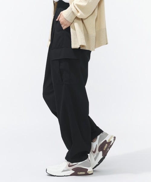NIKE(ナイキ)の「ナイキ NIKE ナイキ エア マックス エクシー(スニーカー・レディース・ホワイト・25.0cm/24.0cm/23.0cm/24.5cm/23.5cm)」の11枚目の写真