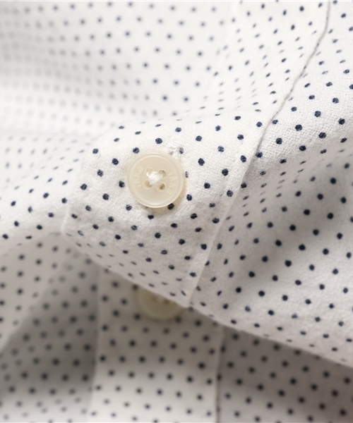 ikka（イッカ）の「MIXアムンゼンドットレギュラーシャツ（シャツ/ブラウス・メンズ・スモークグレー/ネイビー/ホワイト・MEDIUM/SMALL/LARGE/X-LARGE）」の10枚目の写真