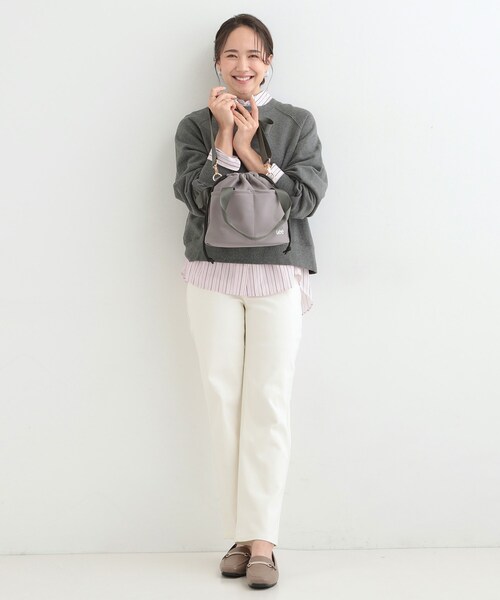 Lee(リー)の「【Lee別注/撥水】巾着ショルダーバッグ(ショルダーバッグ・レディース・グレー/ブラック/ナチュラル/ピンク系/アイボリー系7/ピンク系1・00)」の8枚目の写真