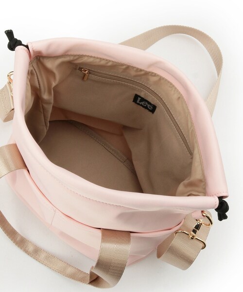 Lee(リー)の「【Lee別注/撥水】巾着ショルダーバッグ(ショルダーバッグ・レディース・グレー/ブラック/ナチュラル/ピンク系/アイボリー系7/ピンク系1・00)」の18枚目の写真
