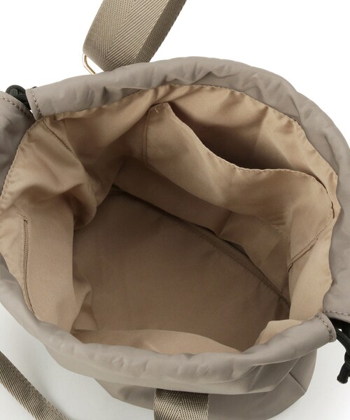 Lee(リー)の「【Lee別注/撥水】巾着ショルダーバッグ(ショルダーバッグ・レディース・グレー/ブラック/ナチュラル/ピンク系/アイボリー系7/ピンク系1・00)」の21枚目の写真