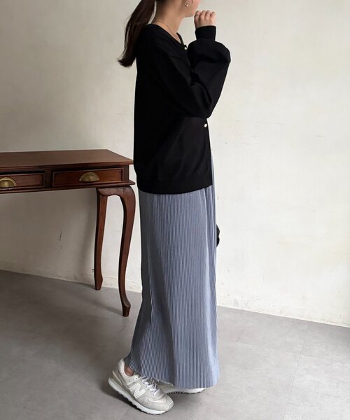 Chez toi（シェトワ）の「ニュアンスゴールドボタンカーディガン（カーディガン/ボレロ・レディース・ブルー/ブラック/アイボリー/ライム・FREE）」の11枚目の写真