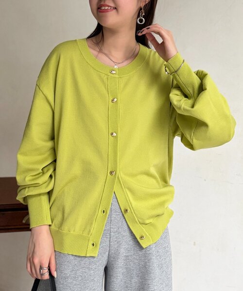 Chez toi（シェトワ）の「ニュアンスゴールドボタンカーディガン（カーディガン/ボレロ・レディース・ブルー/ブラック/アイボリー/ライム・FREE）」の13枚目の写真